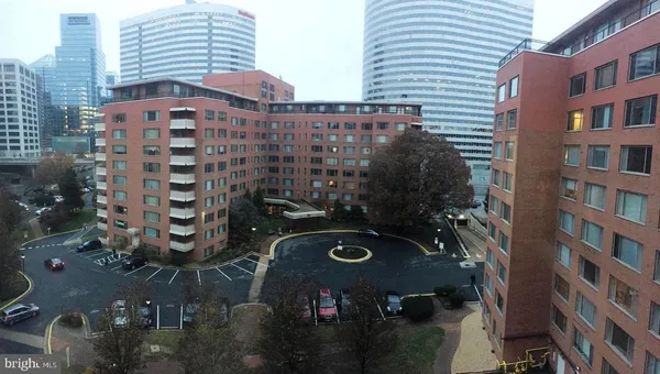 $1,539 | 1111 Arlington Boulevard, Unit 815, Arlington, VA 22209