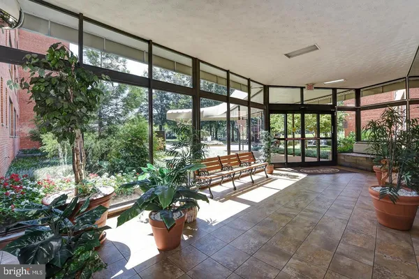 $1,539 | 1111 Arlington Boulevard, Unit 815, Arlington, VA 22209