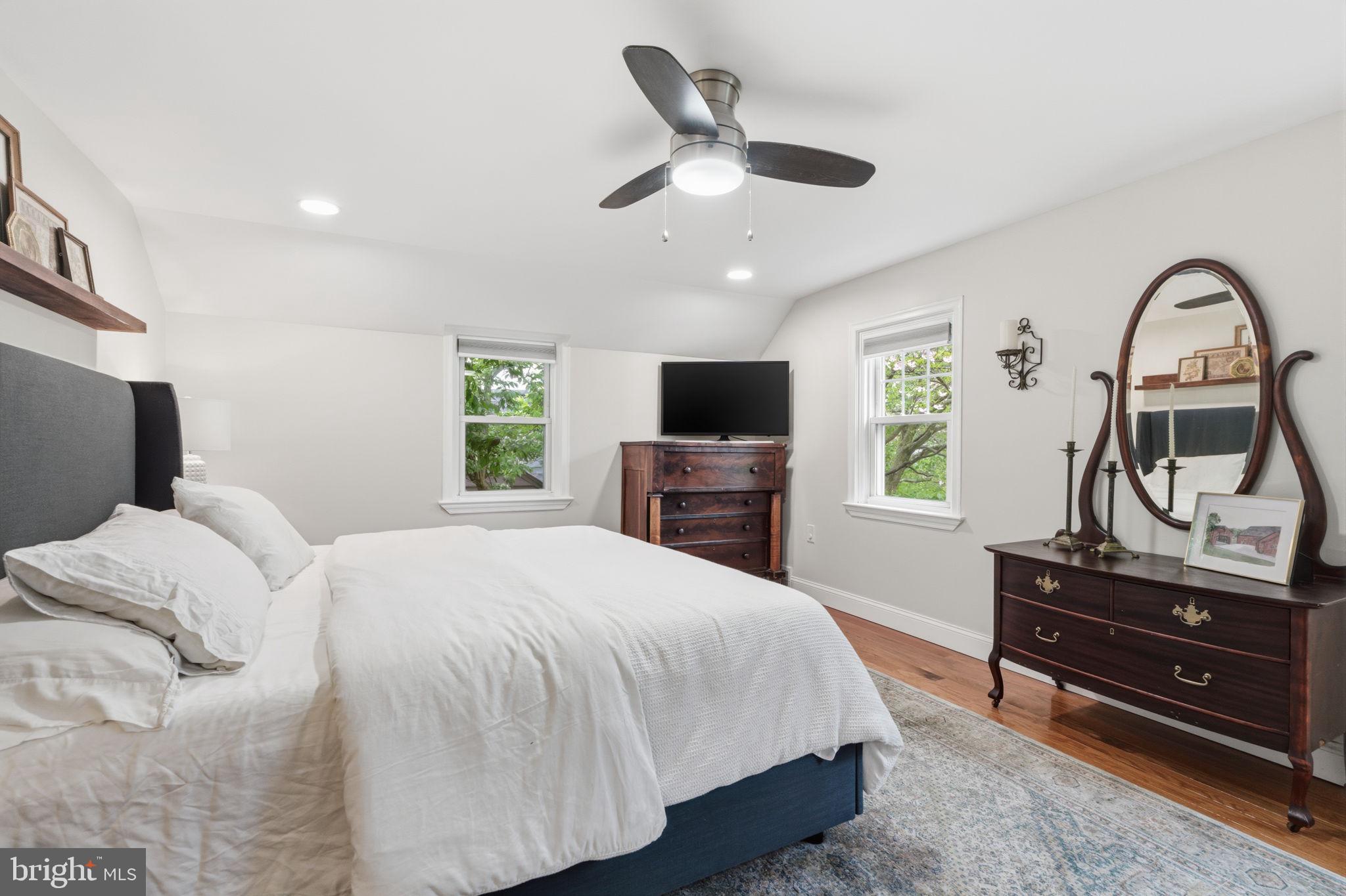 1267 Huntingdon Road Abington, PA 19001 - Photo 19 of 39 Bedroom 1 - primary