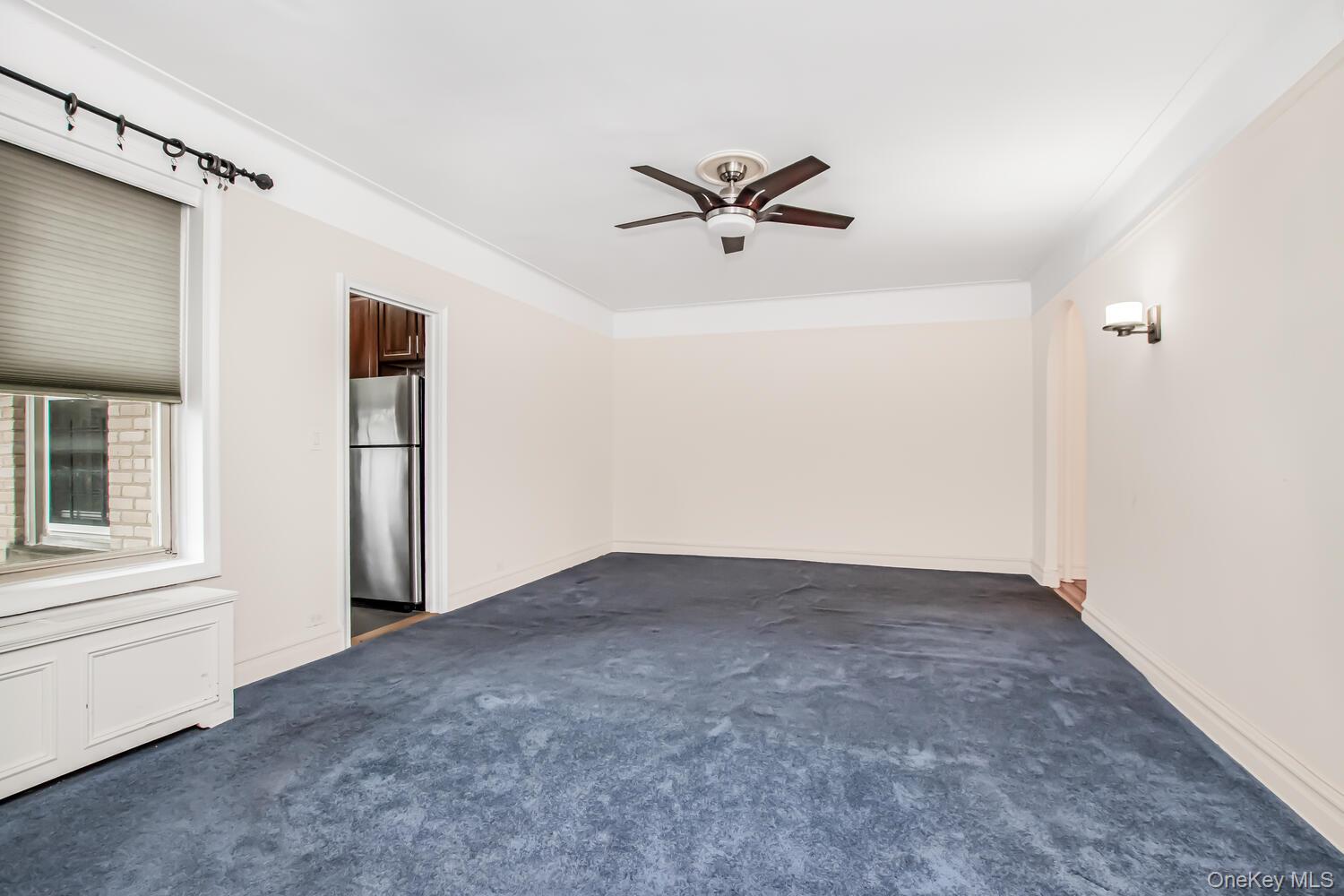 219 Bronx River Road, Unit 5A Yonkers, NY 10704 - Photo 8 of 14 a view of an empty room