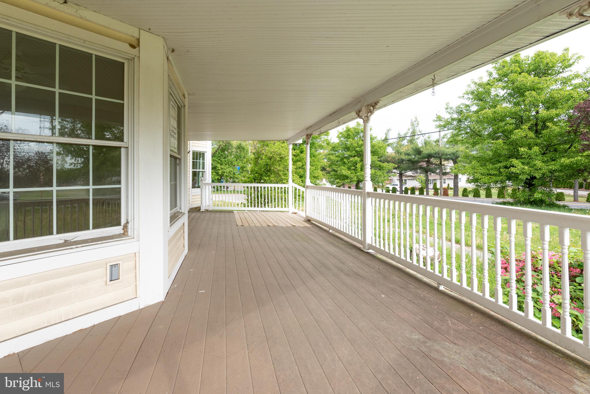 405 Delanco Road Beverly, NJ 08010 - Photo 11 of 148