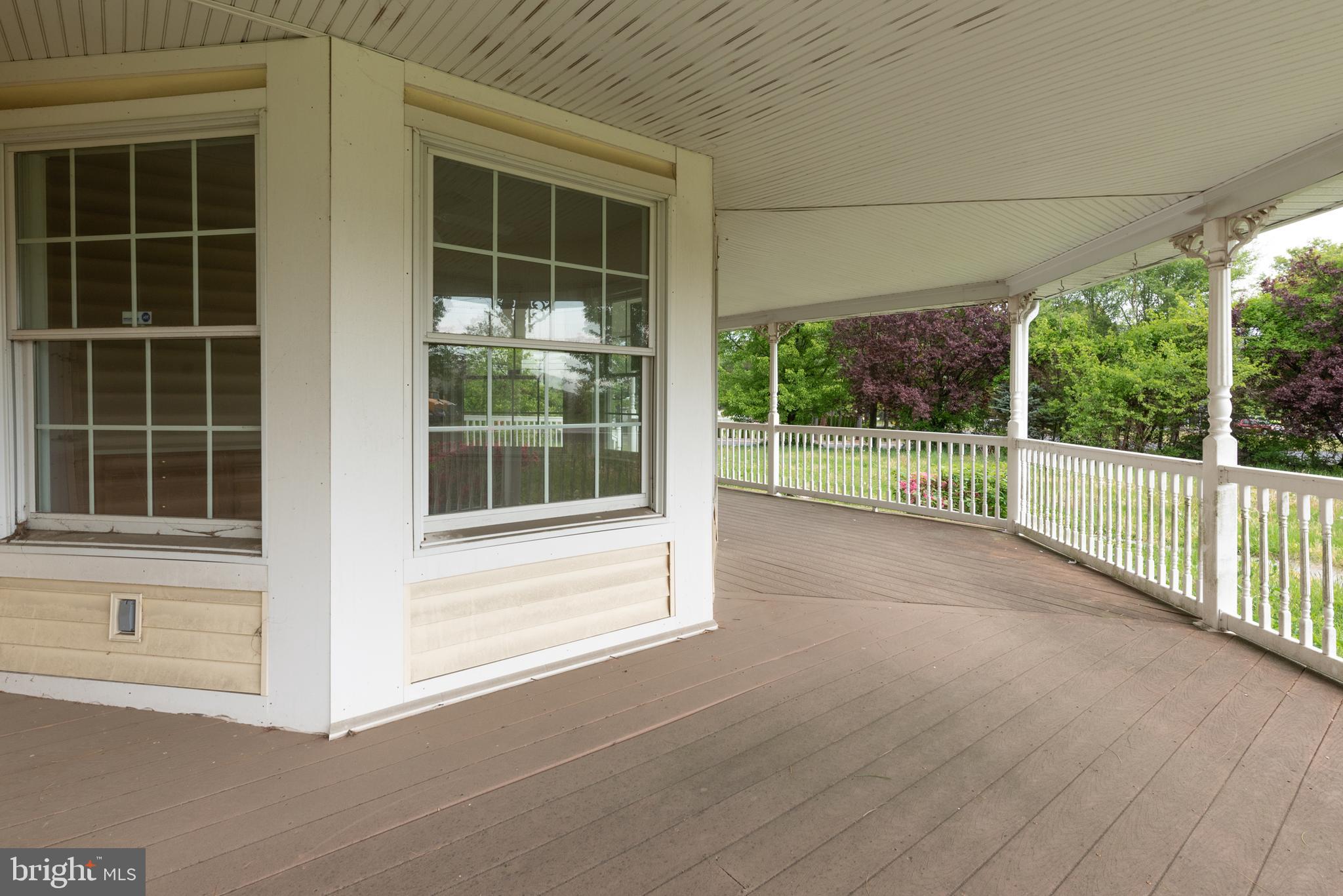 405 Delanco Road Beverly, NJ 08010 - Photo 9 of 148