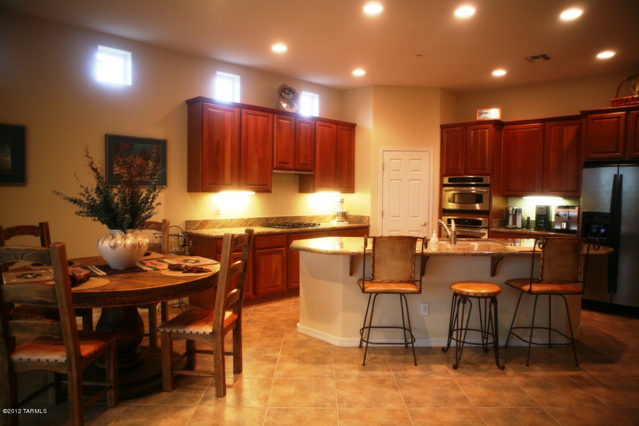 12695 North Morgan Ranch Road Tucson, AZ 85755 - Photo 4 of 21