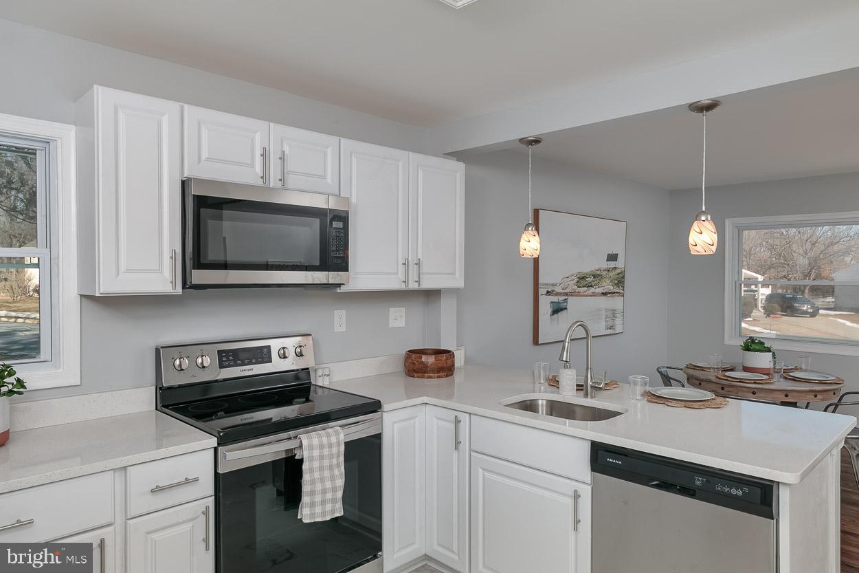 37 Cedarmere Road Owings Mills, MD 21117 - Photo 5 of 28 Gallery Image 5