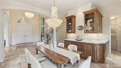 $2,395,000 | 15622 Uplands Way Southeast, North Bend, WA 98045