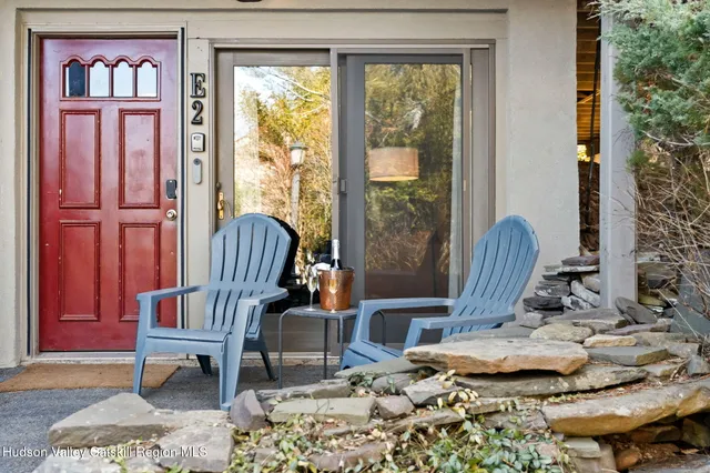 $325,000 | 70 Highlands Lane, Unit E2, Hunter, NY 12442