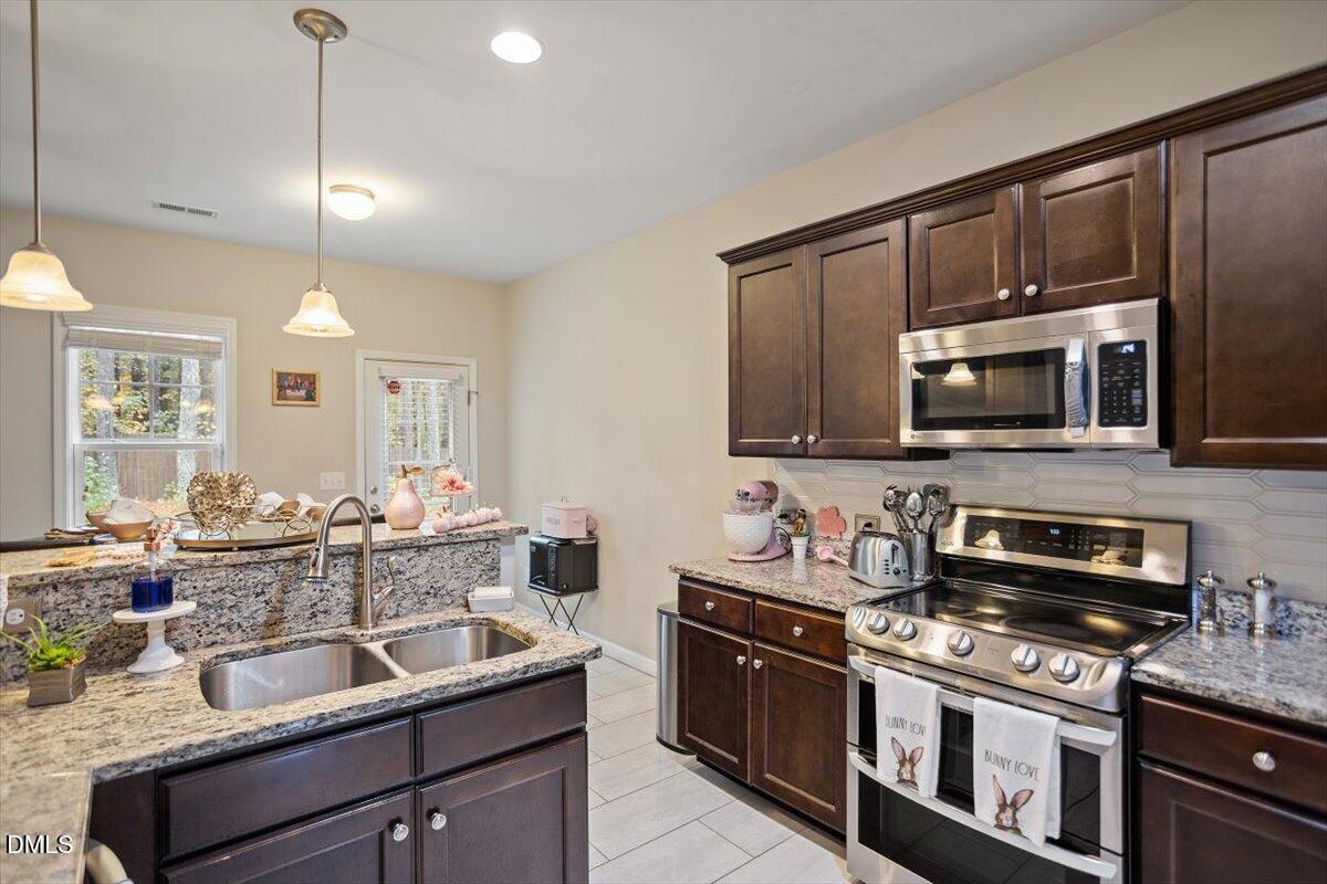 4112 McGrath Way Raleigh, NC 27616 - Photo 10 of 31 Kitchen