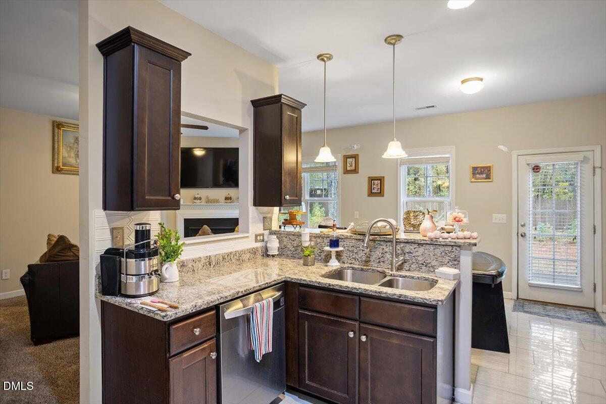4112 McGrath Way Raleigh, NC 27616 - Photo 9 of 31 Kitchen