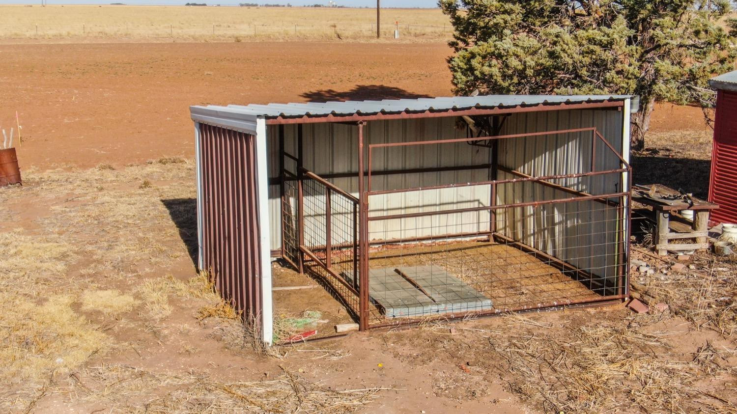 450 County Road 29 Muleshoe, TX 79347 - Photo 23 of 27 a view of terrace