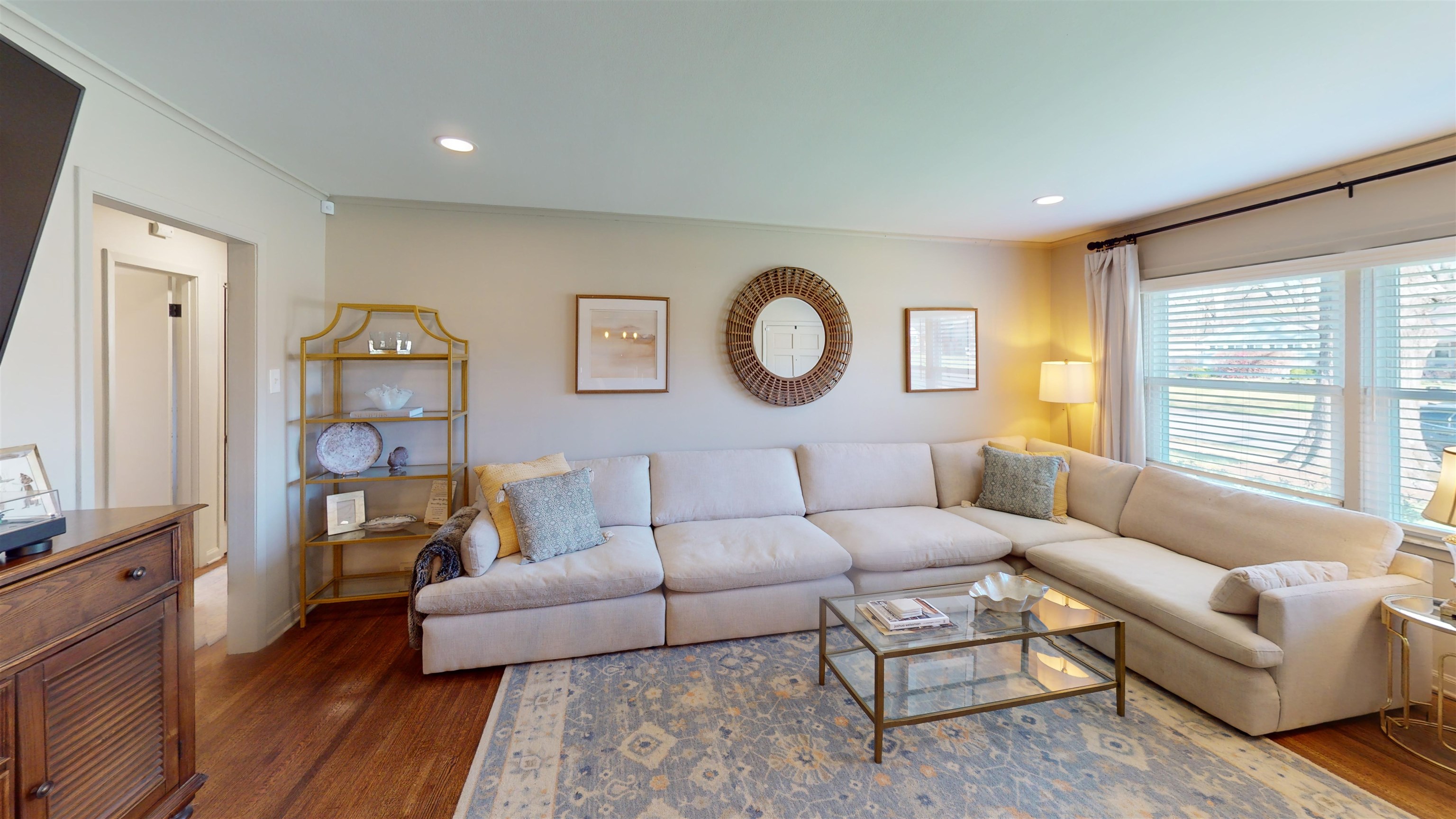 4779 Dee Road Memphis, TN 38117 - Photo 4 of 35 a living room with furniture and a window