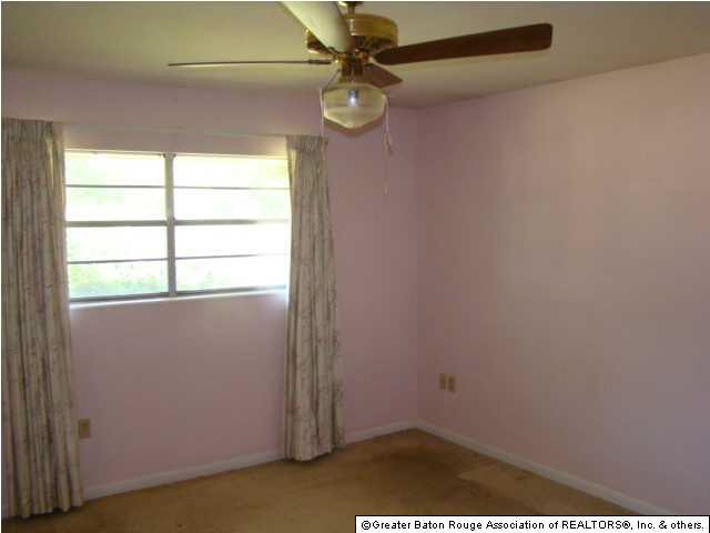 7981 Greendale Drive Baton Rouge, LA 70811 - Photo 8 of 9 Gallery Image 8