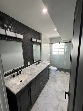 $1,700 | 1630 Embassy Drive, Unit 306, West Palm Beach, FL 33401