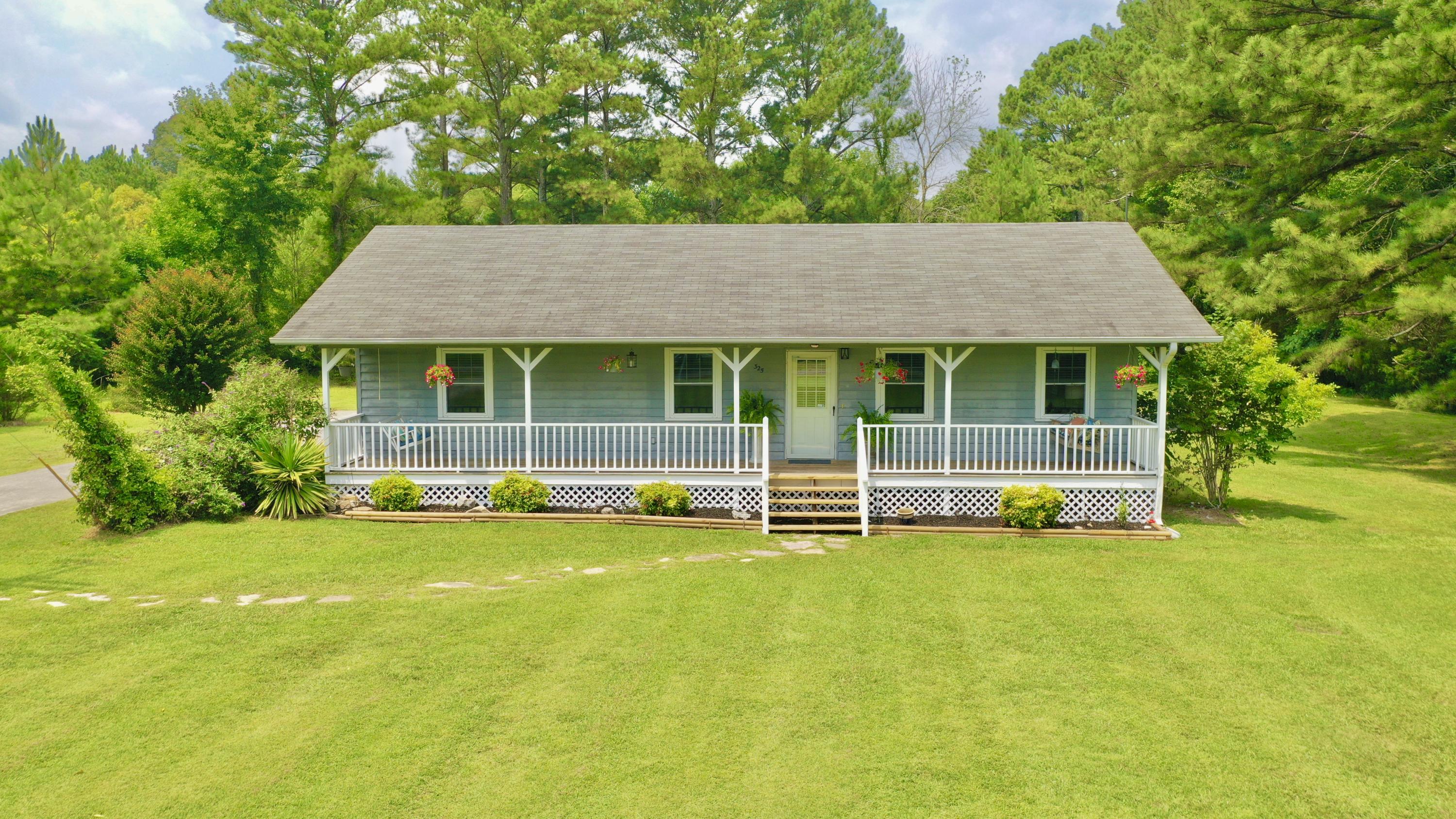 325 Rymer Road Cleveland, TN 37323 - Photo 2 of 27 29593875-5DAD-4716-9243-90257A45F7DC_1_2