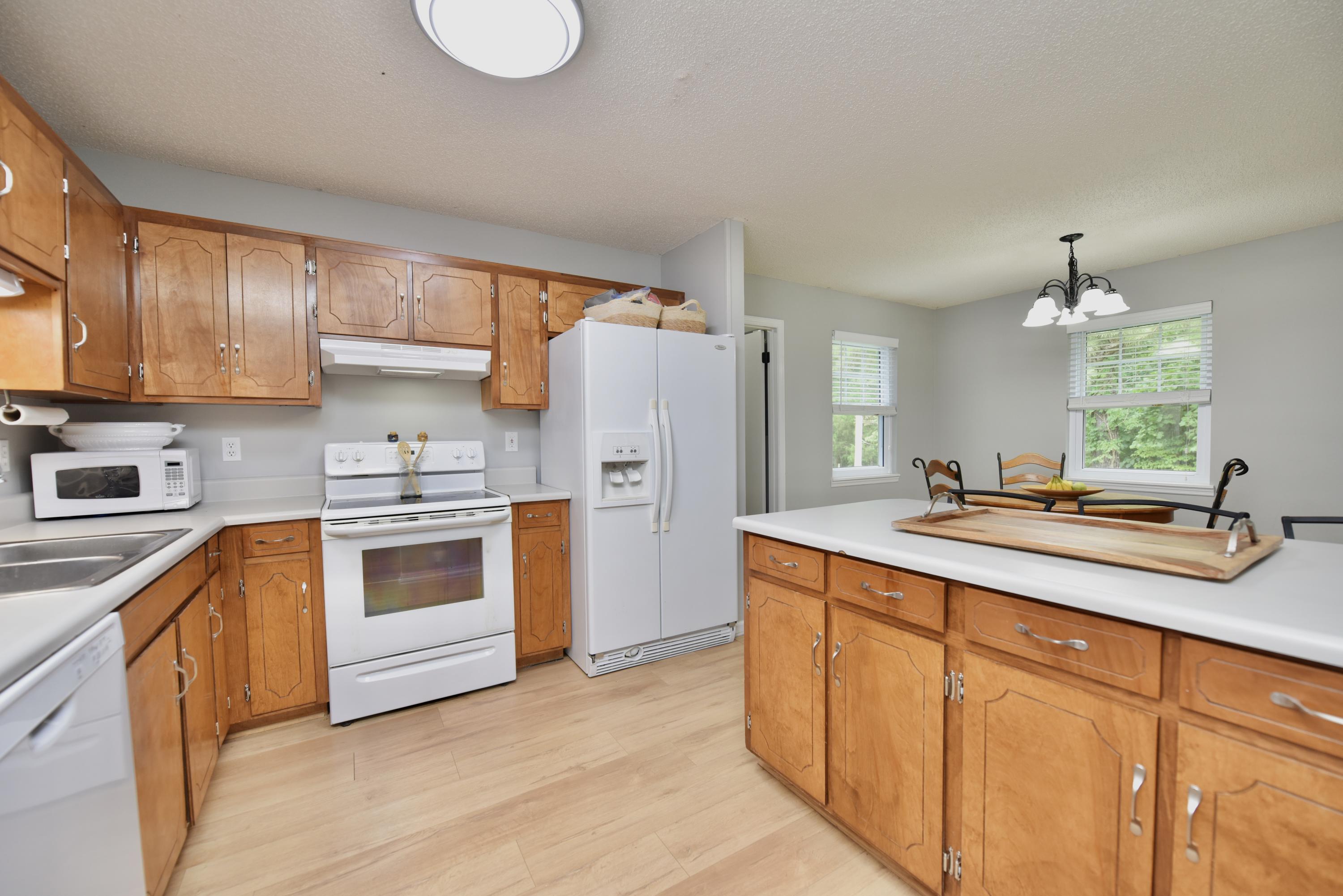 325 Rymer Road Cleveland, TN 37323 - Photo 8 of 27 93A06D40-CC5A-4AD5-82AE-227C8B096E97_1_2