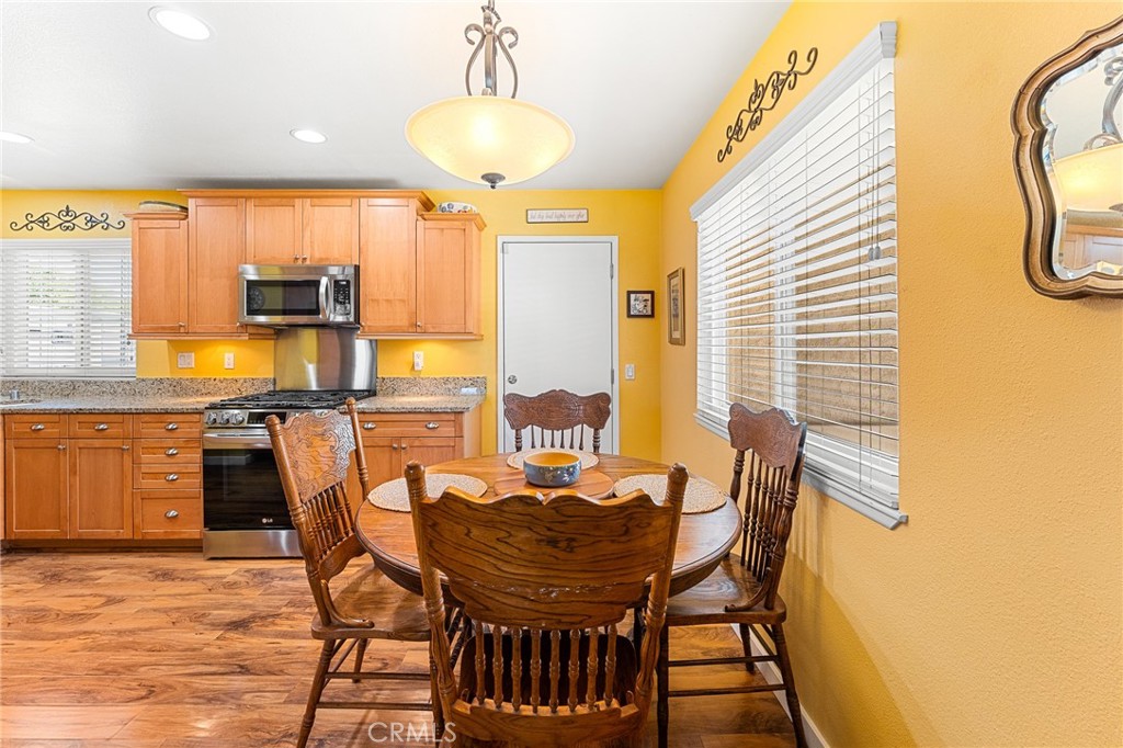 12536 Reed Avenue Grand Terrace, CA 92313 - Photo 12 of 33