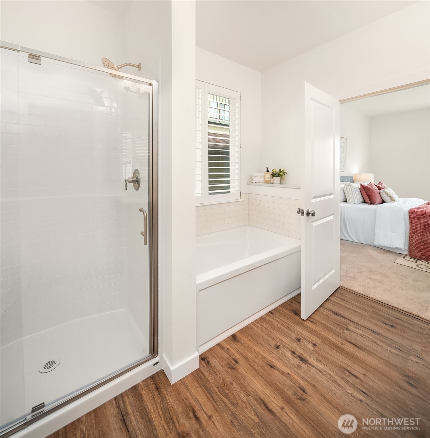 2401 East 16th Street Bremerton, WA 98310 - Photo 14 of 30 a bathroom with a bathtub and a shower