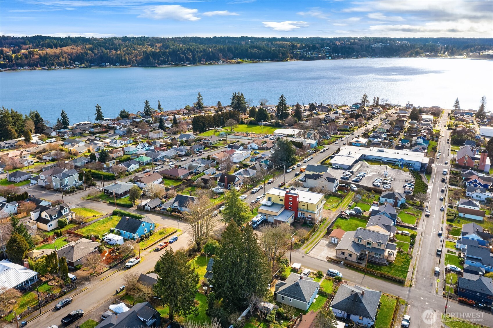 2401 East 16th Street Bremerton, WA 98310 - Photo 30 of 30 a view of a city