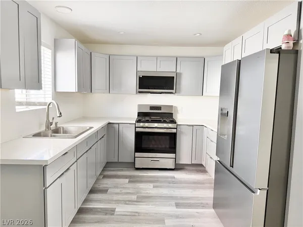 $1,700 | 1720 Cordoba Lane, Unit B, Las Vegas, NV 89108