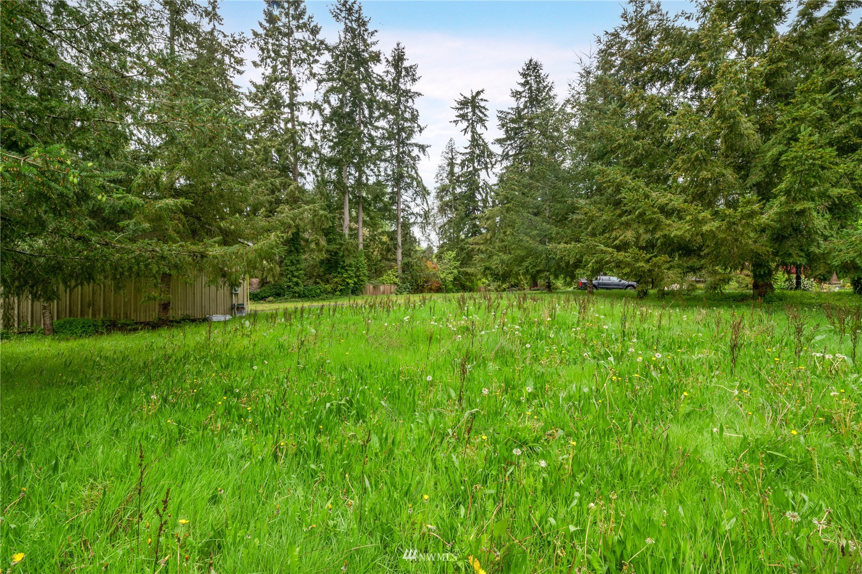 23231 Locust Way Bothell, WA 98021 - Photo 15 of 21 a view of a backyard