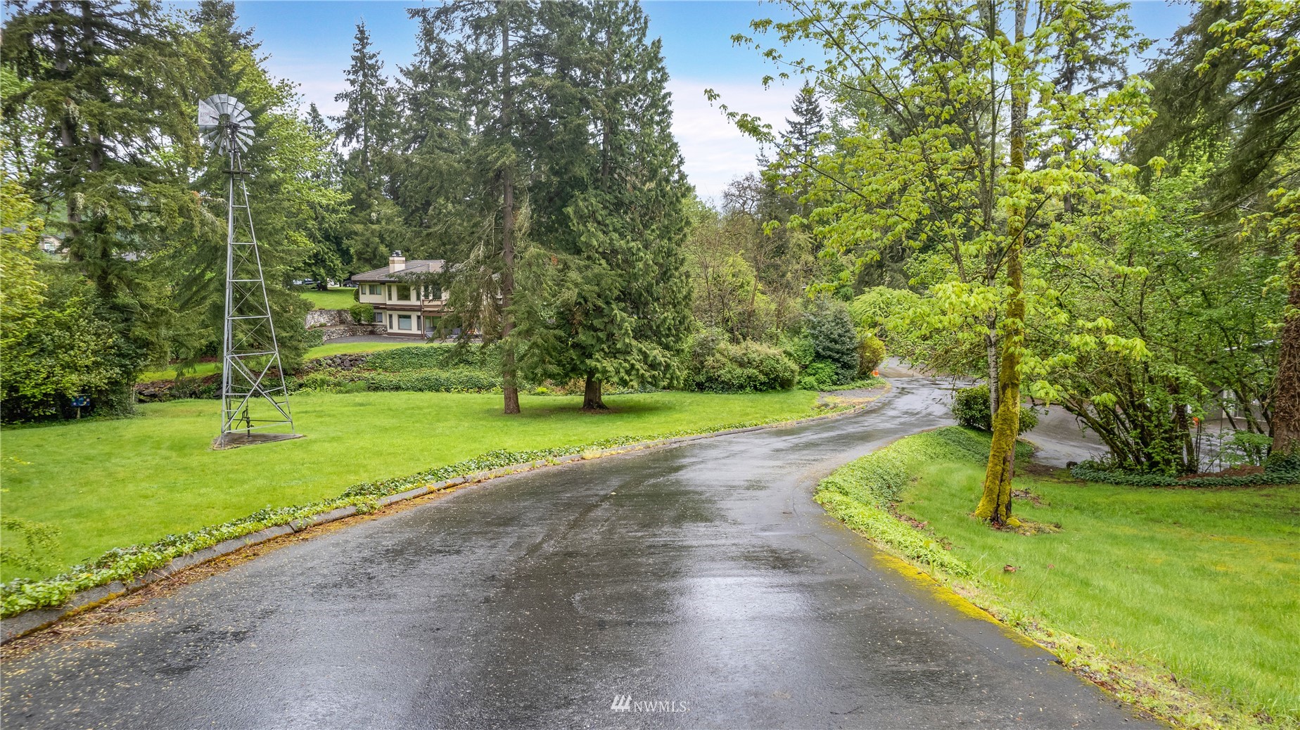 23231 Locust Way Bothell, WA 98021 - Photo 8 of 21 a view of a volley ball court