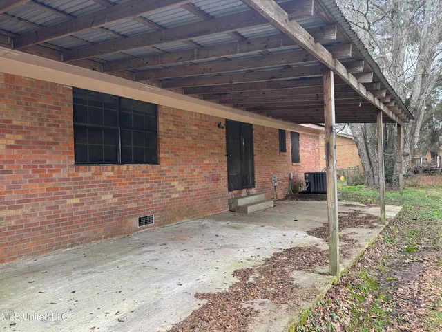 $60,000 | 605 1st Street Northeast, Magee, MS 39111