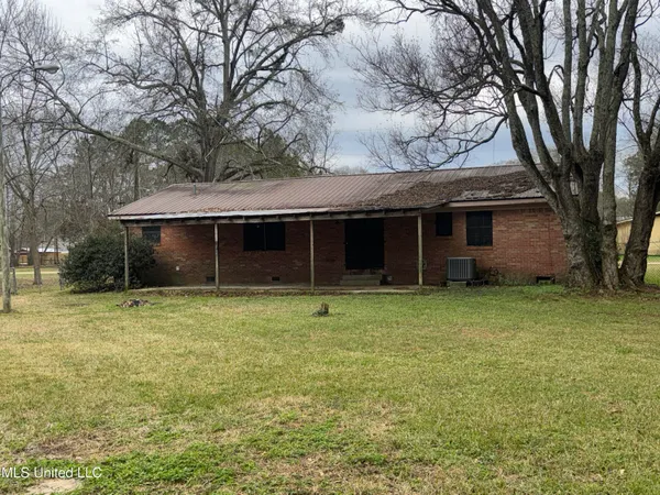 $60,000 | 605 1st Street Northeast, Magee, MS 39111