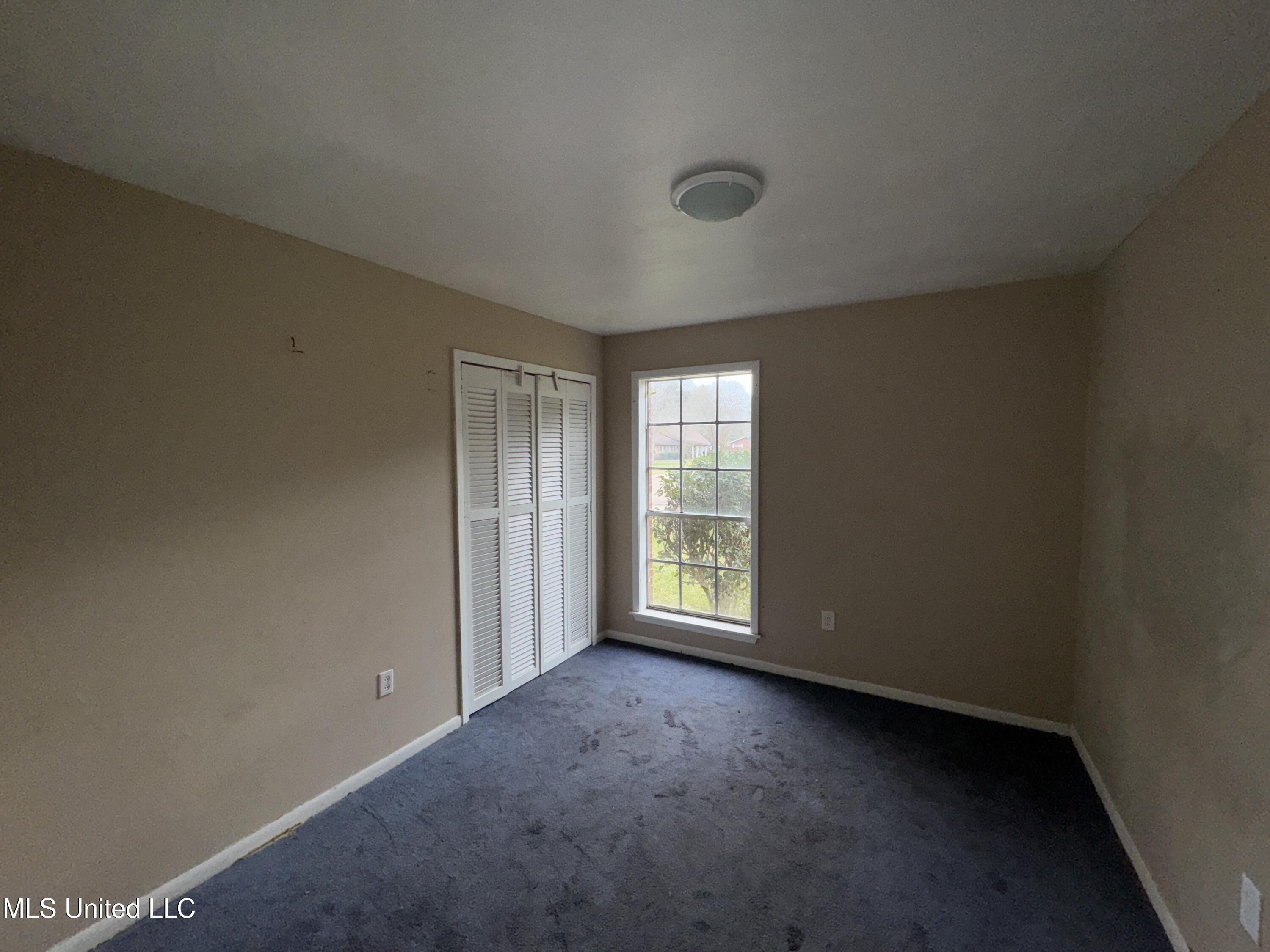 605 1st Street Northeast Magee, MS 39111 - Photo 7 of 25 IMG_9740