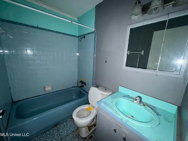 $60,000 | 605 1st Street Northeast, Magee, MS 39111