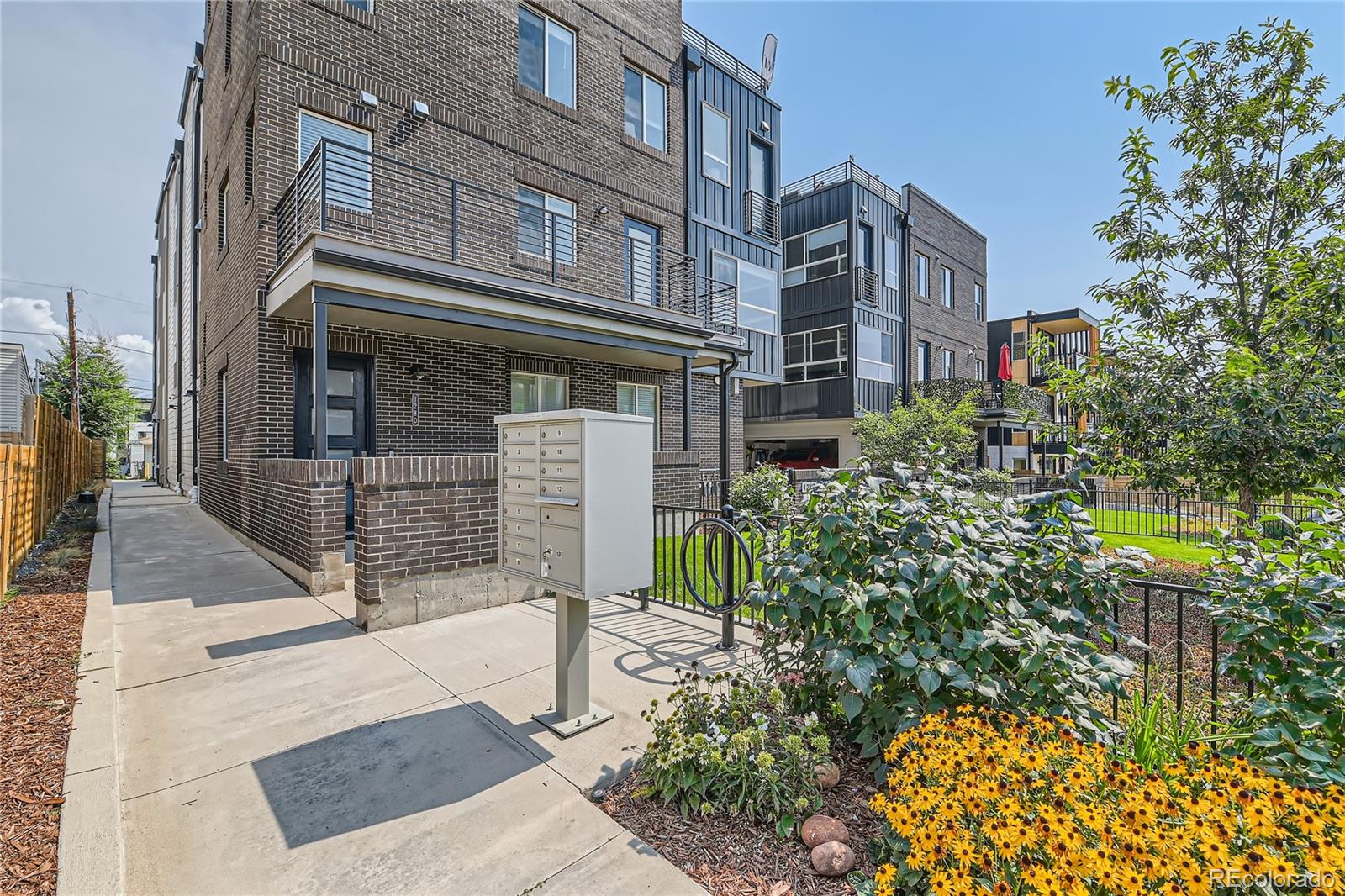 1284 Stuart Street Denver, CO 80204 - Photo 1 of 43