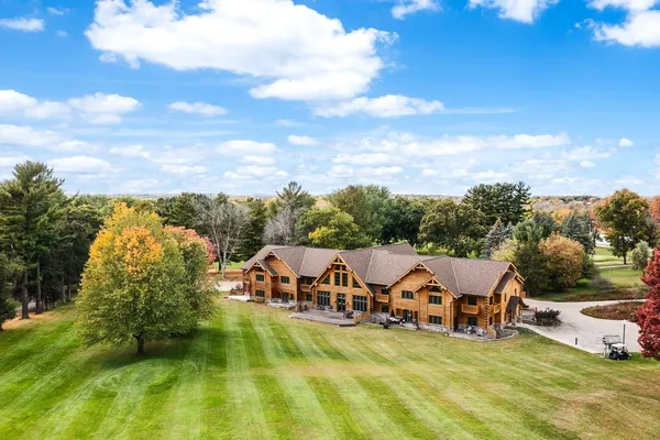 $285,000 | 695 South Street, Unit 7, Green Lake, WI 54941
