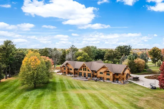 $285,000 | 695 South Street, Unit 7, Green Lake, WI 54941