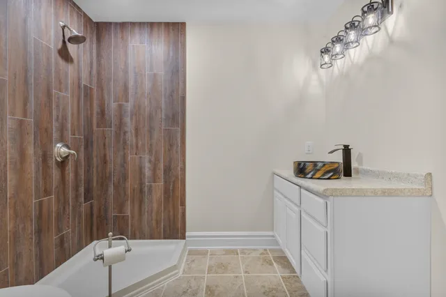 $285,000 | 695 South Street, Unit 7, Green Lake, WI 54941