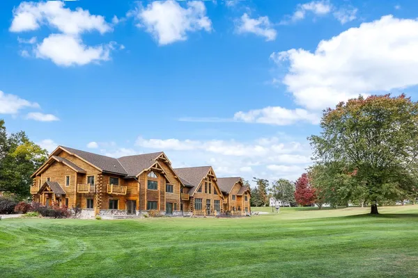 $285,000 | 695 South Street, Unit 7, Green Lake, WI 54941