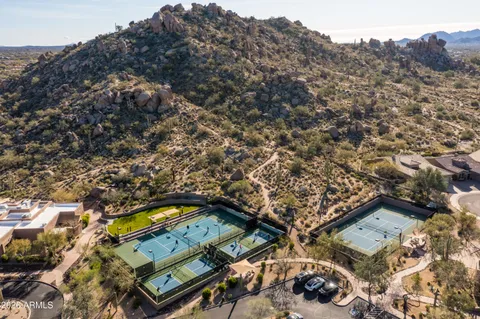 $820,000 | 7363 East Eagle Feather Road, Scottsdale, AZ 85266