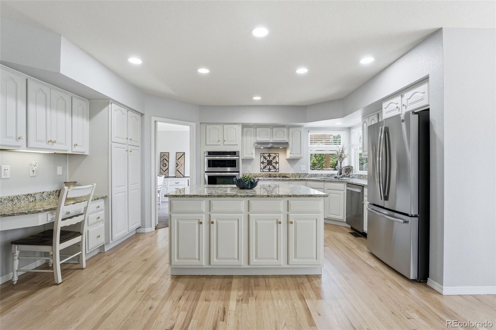822 Shadowstone Drive Highlands Ranch, CO 80129 - Photo 15 of 45