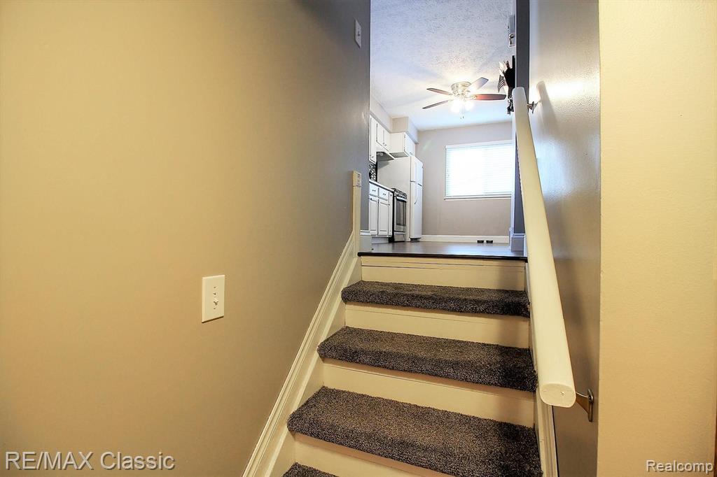 40611 West 10 Mile Road Novi, MI 48375 - Photo 30 of 42