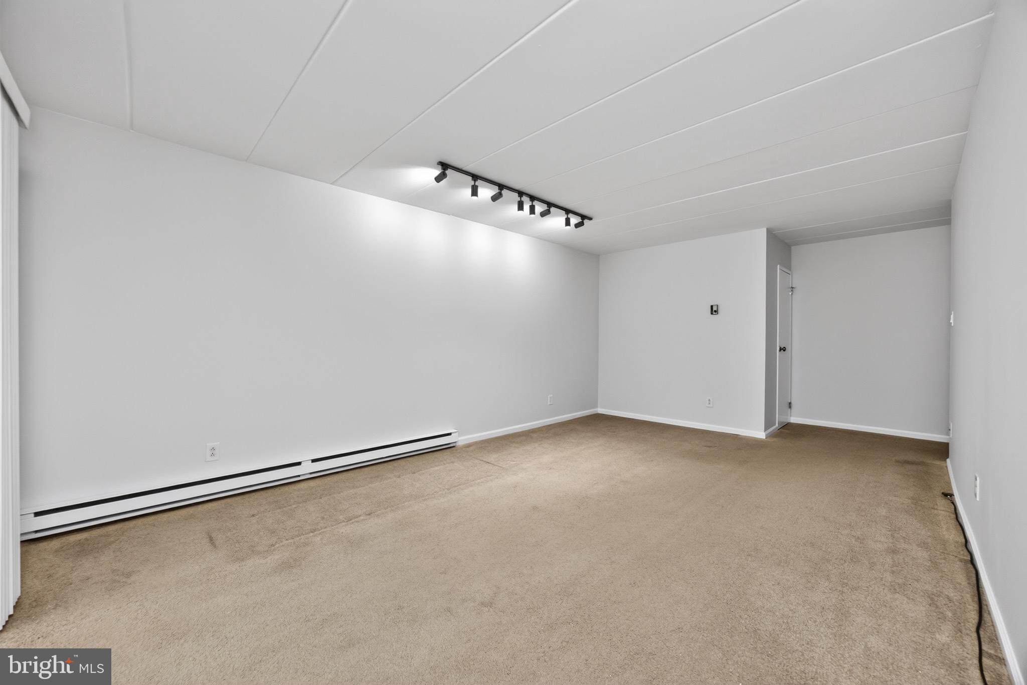 300 Campbell Circle, Unit F10 Downingtown, PA 19335 - Photo 5 of 31 Gallery Image 5
