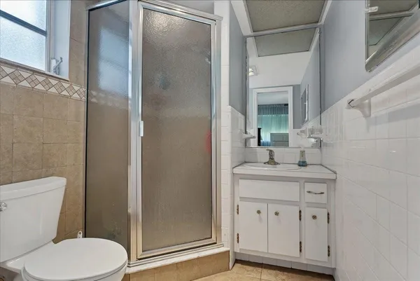 $155,000 | 2160 Northeast 36th Street, Unit 36, Lighthouse Point, FL 33064