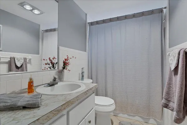 $155,000 | 2160 Northeast 36th Street, Unit 36, Lighthouse Point, FL 33064