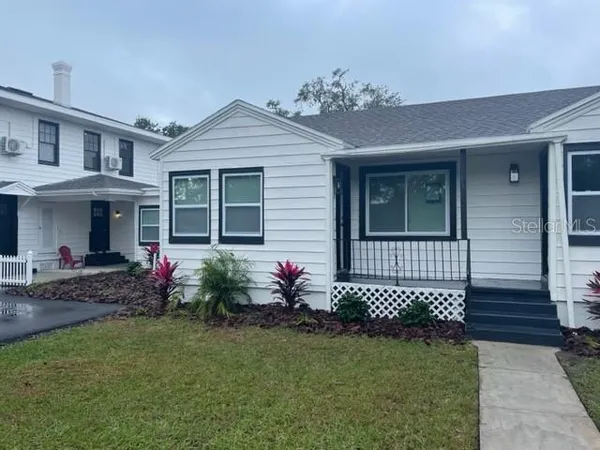 $2,395 | 5301 27th Avenue South, Unit 10, Gulfport, FL 33707