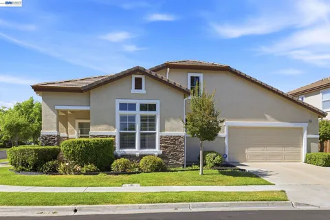 $1,988,888 | 5315 Asterwood Drive, Dublin, CA 94568