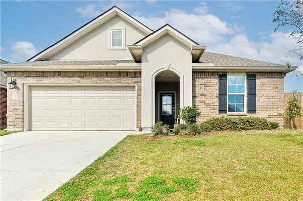 $2,400 | 5206 Summer Pecan Road, Slidell, LA 70461