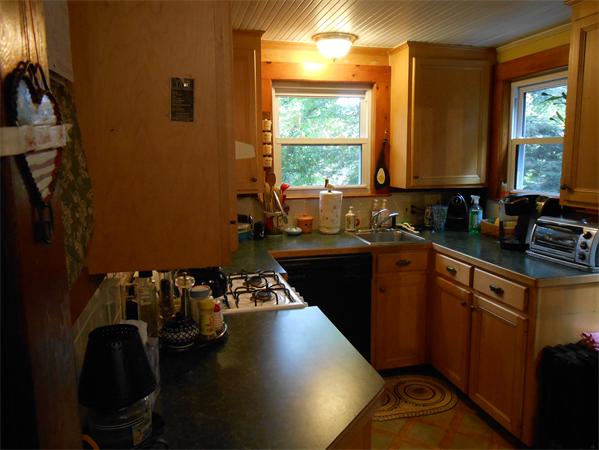 3 Currier Road Manchester, MA 01944 - Photo 6 of 9 Gallery Image 6