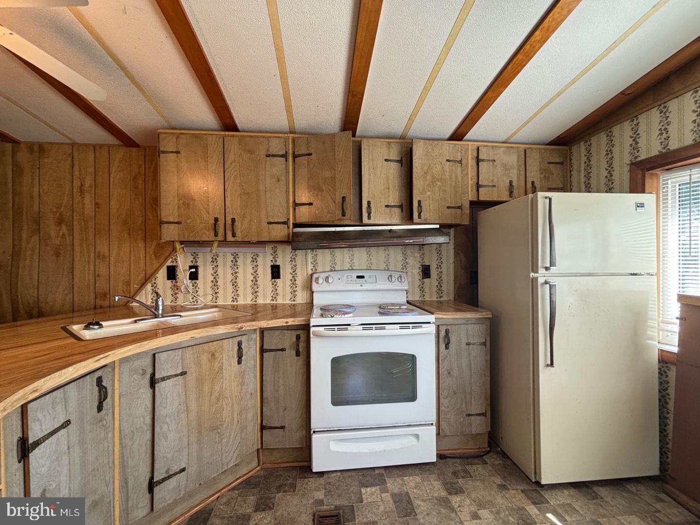 340 Cornman Road Carlisle, PA 17013 - Photo 10 of 39 Gallery Image 10