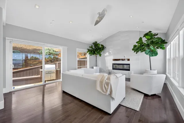 $3,680,000 | 58 Hillcrest Road, San Carlos, CA 94070