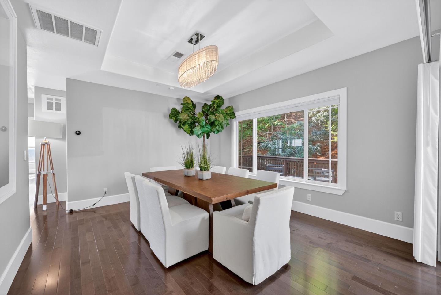 58 Hillcrest Road San Carlos, CA 94070 - Photo 22 of 105