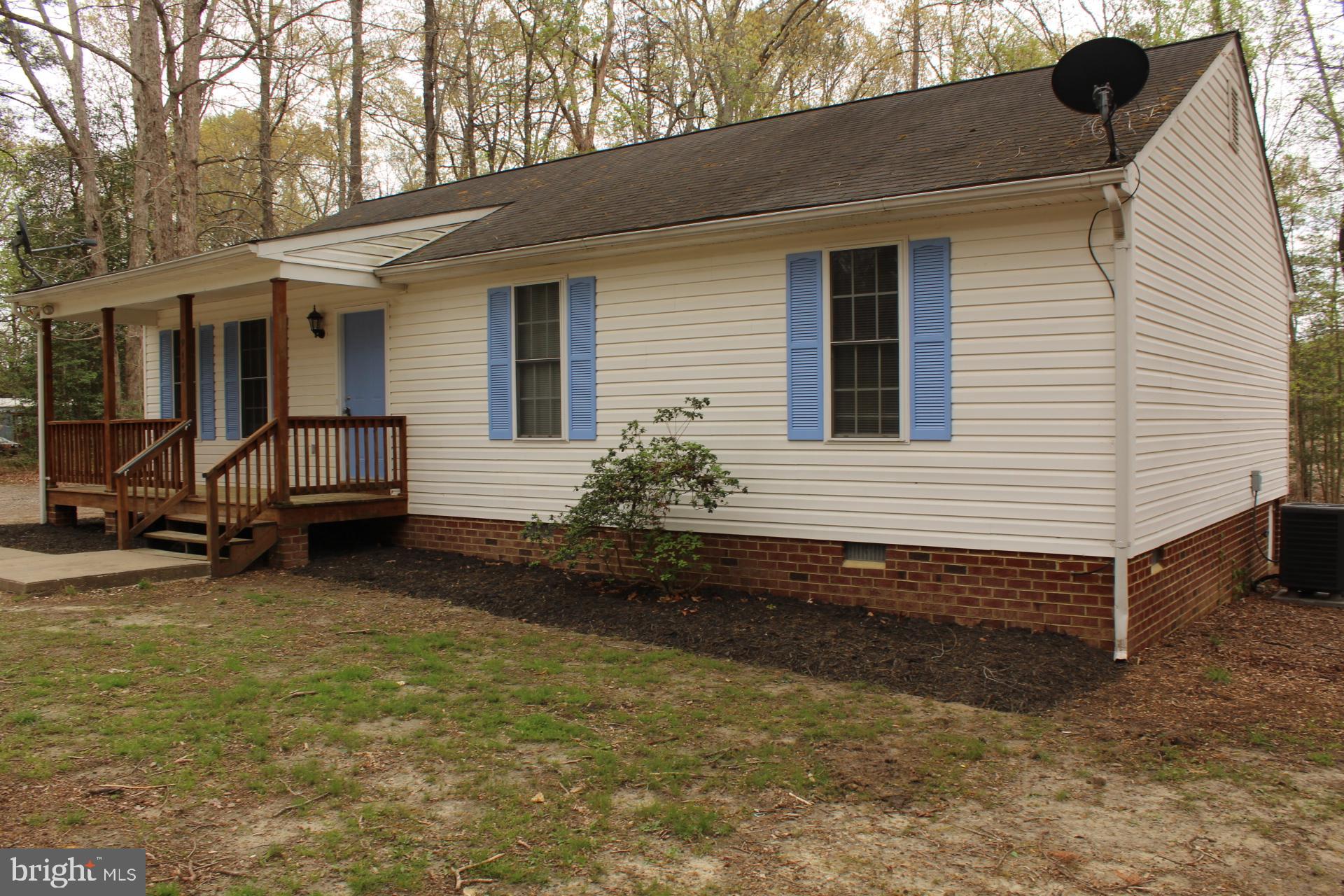 9448 Ladysmith Road Ruther Glen, VA 22546 - Photo 7 of 41 Gallery Image 7