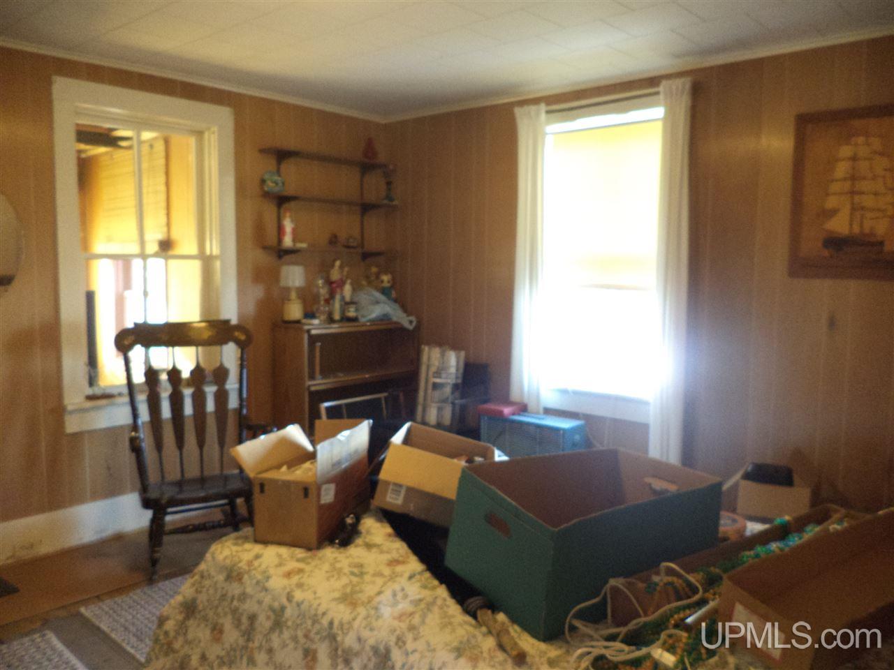 57166 Caledonia Street Calumet, MI 49913 - Photo 8 of 14