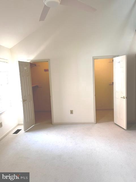 8319 Rising Ridge Way Bethesda, MD 20817 - Photo 20 of 38 2 Walk-inClosets