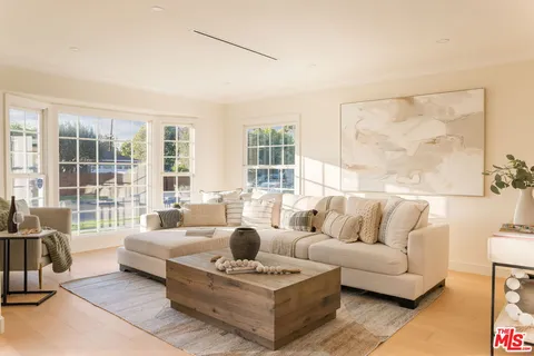 $2,795,000 | 11516 Clarkson Road, Los Angeles, CA 90064